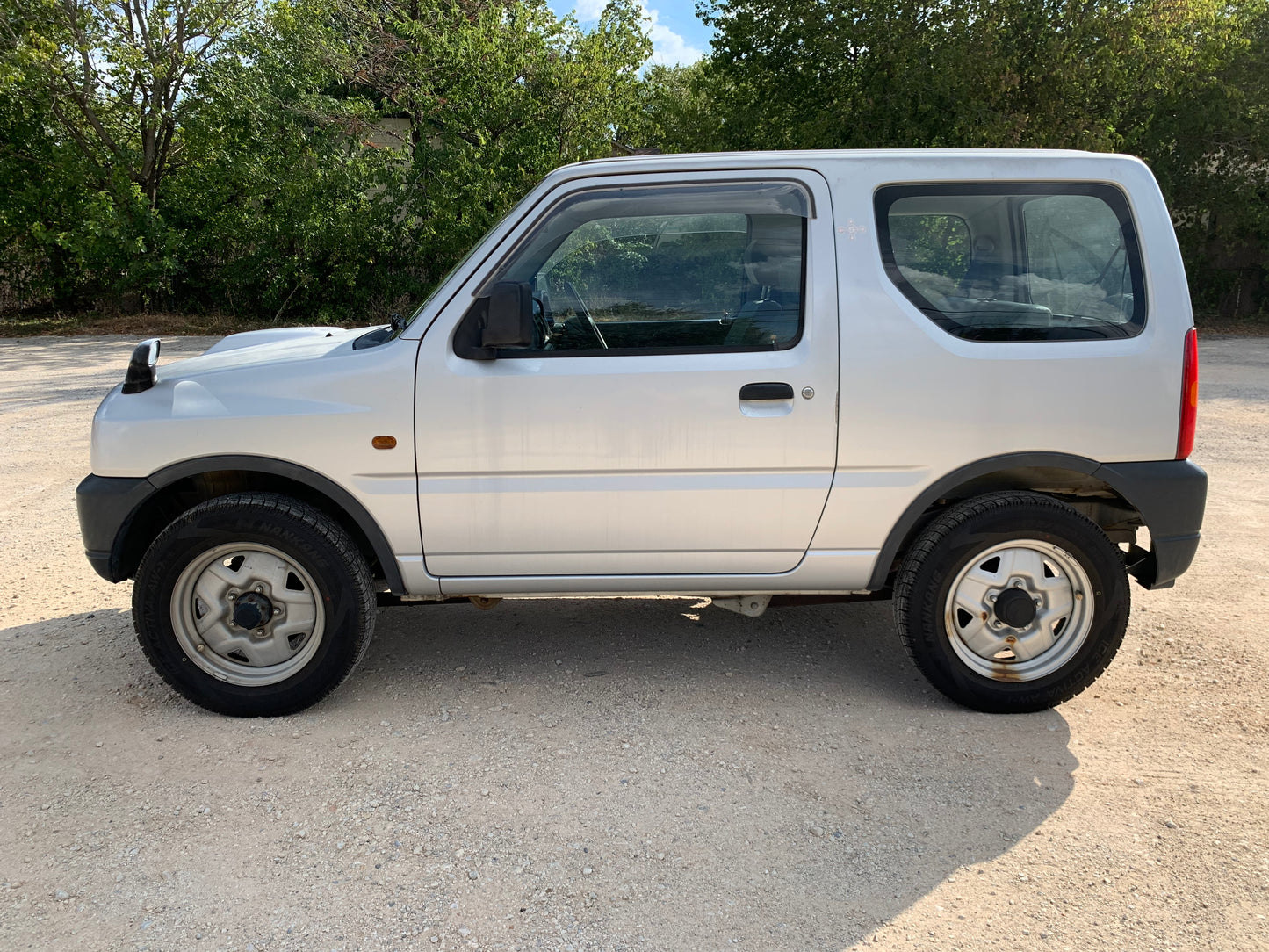 1998 Suzuki Jimny, 4WD + AC