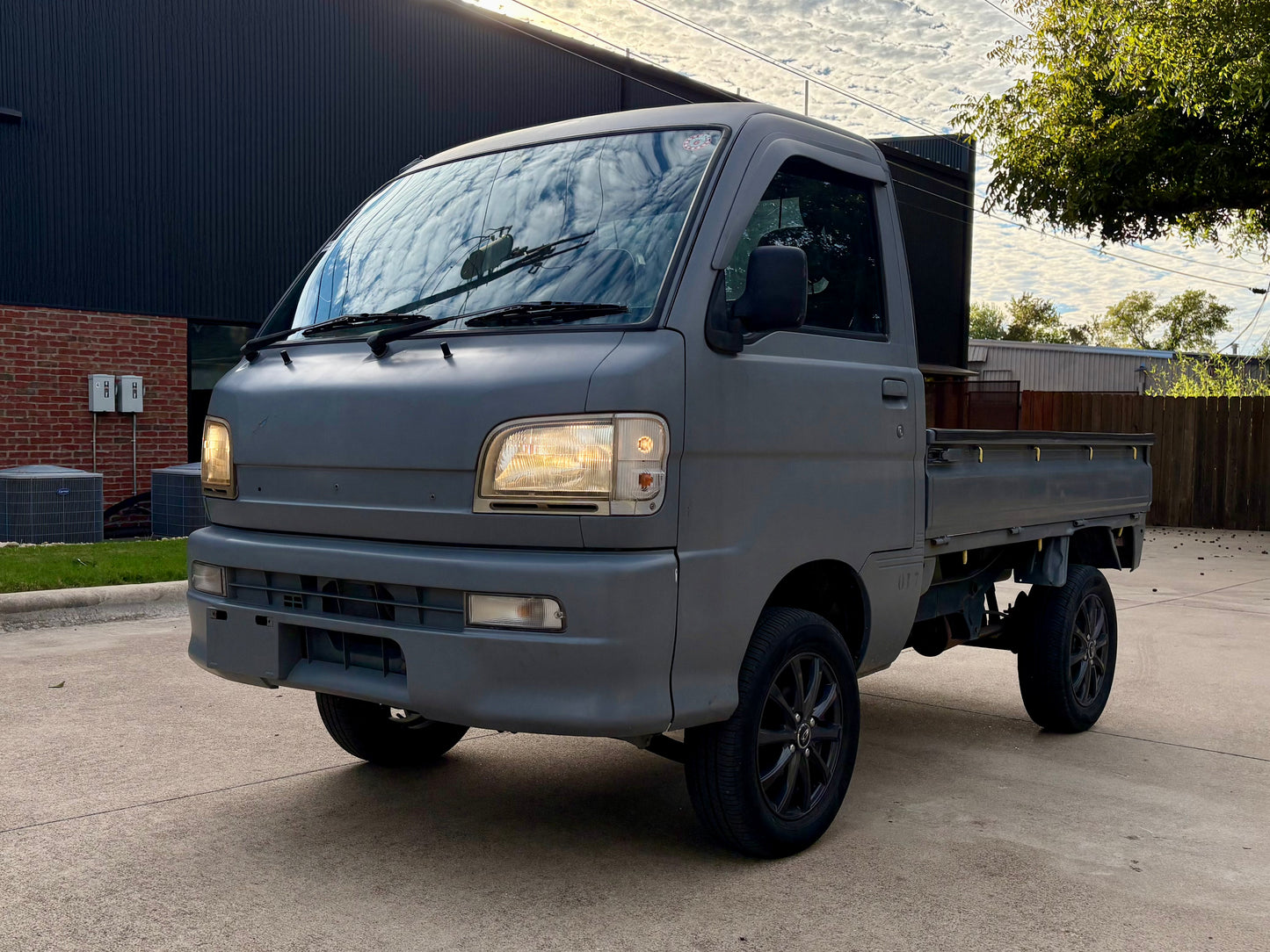 [JUST LANDED] 1999 Daihatsu Hijet, 2WD + AC