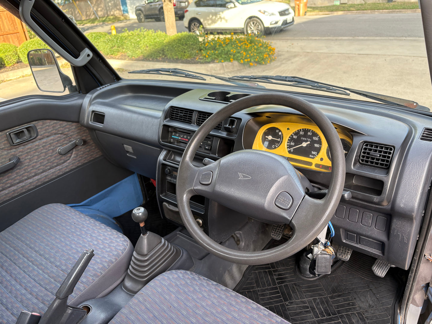 [JUST LANDED] 1999 Daihatsu Hijet, 2WD + AC