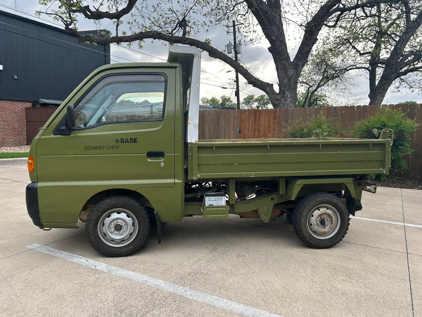 1997 Suzuki Carry Dump, 2WD + AC