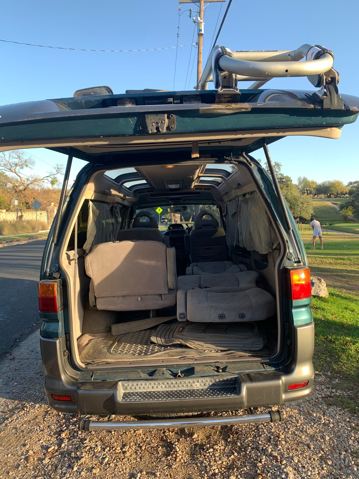 1994 Mitsubishi Delica, 4WD and AC