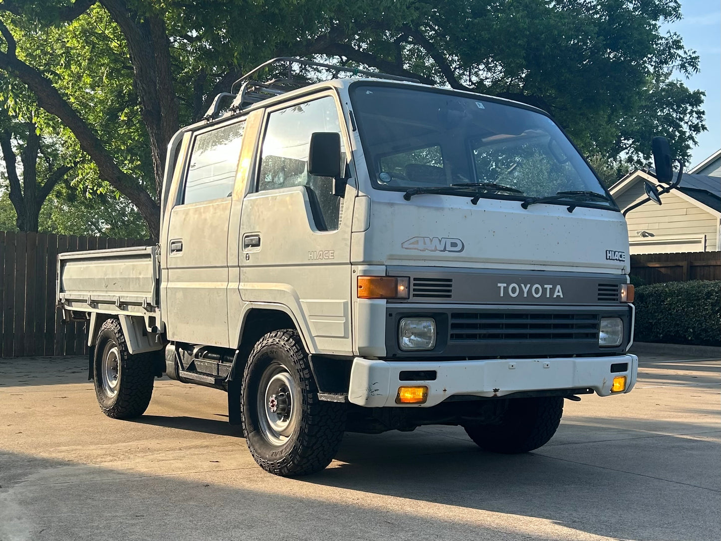 1991 Toyota Hiace, 4WD + AC