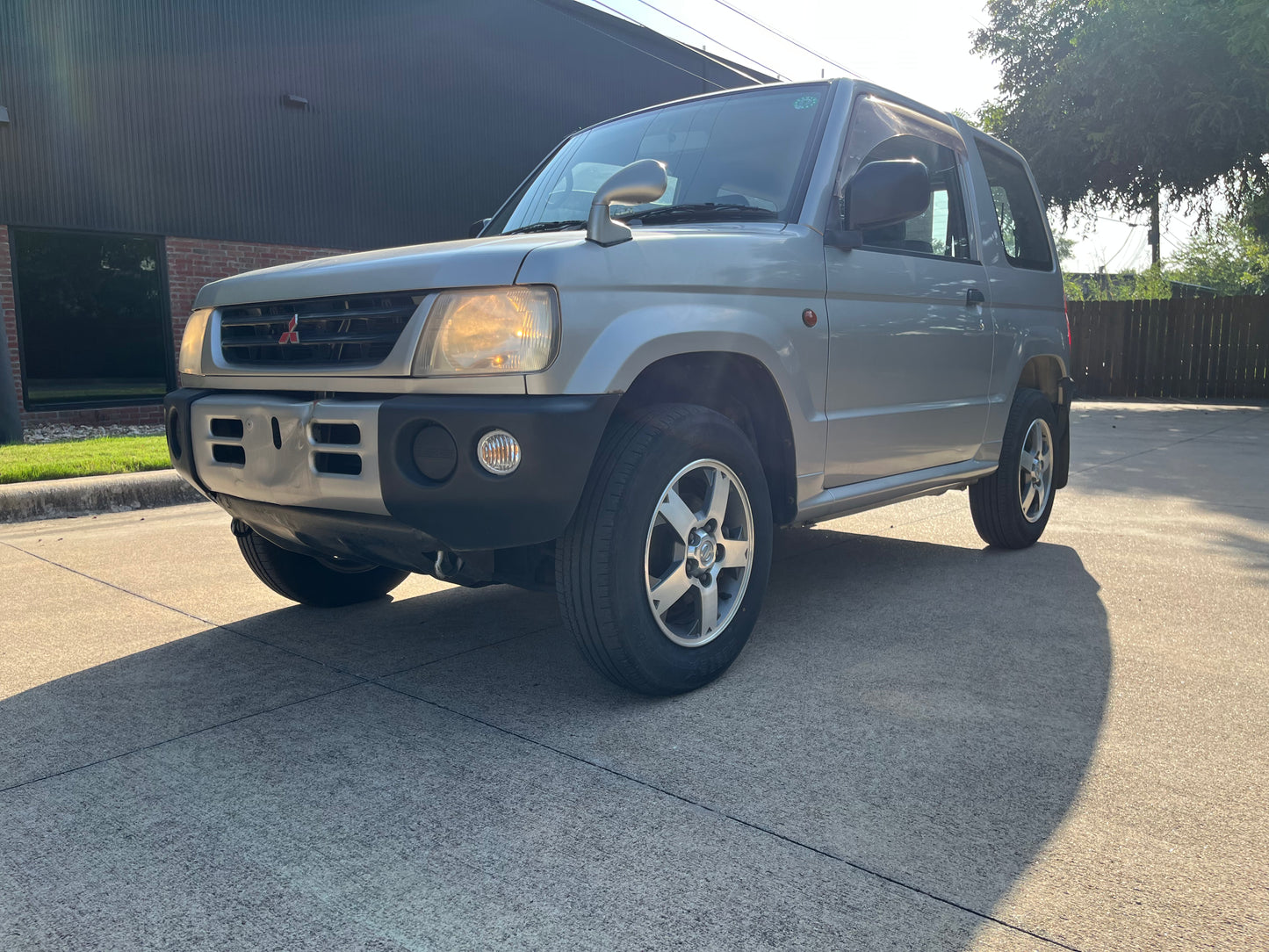 1999 Pajero Mini, 4WD + AC