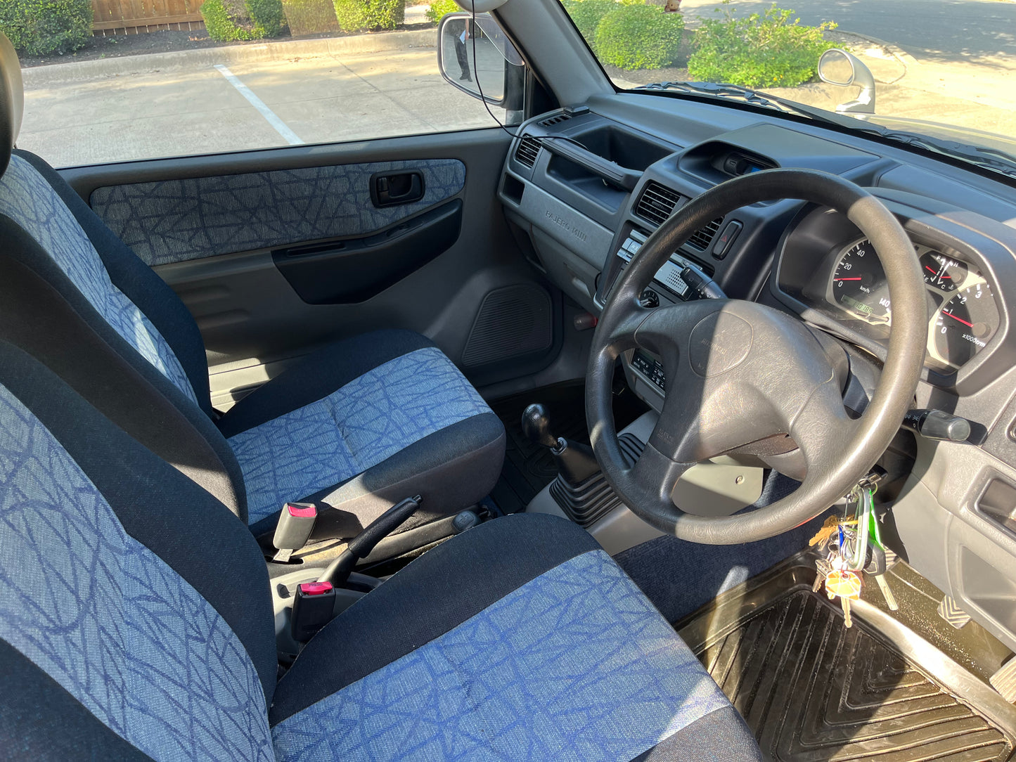 1999 Pajero Mini, 4WD + AC