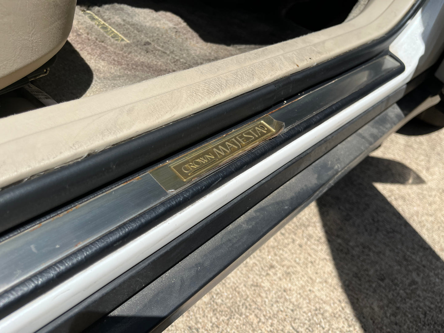 [JUST LANDED] 2000 Toyota Crown Majesta, 2WD + AC, Automatic