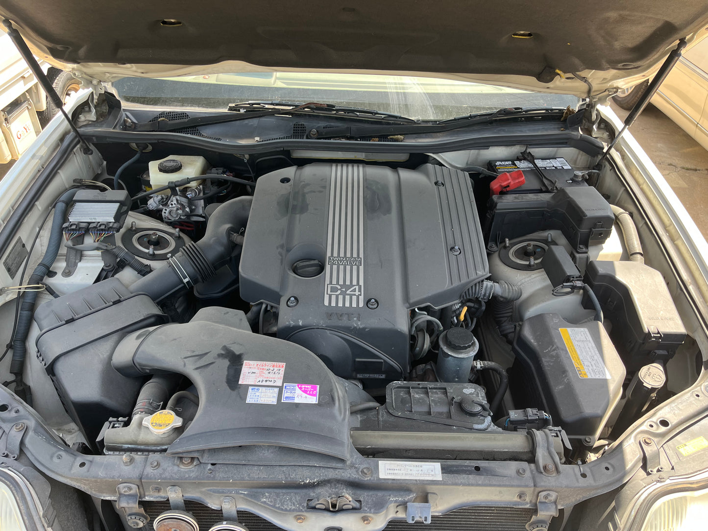 [JUST LANDED] 2000 Toyota Crown Majesta, 2WD + AC, Automatic
