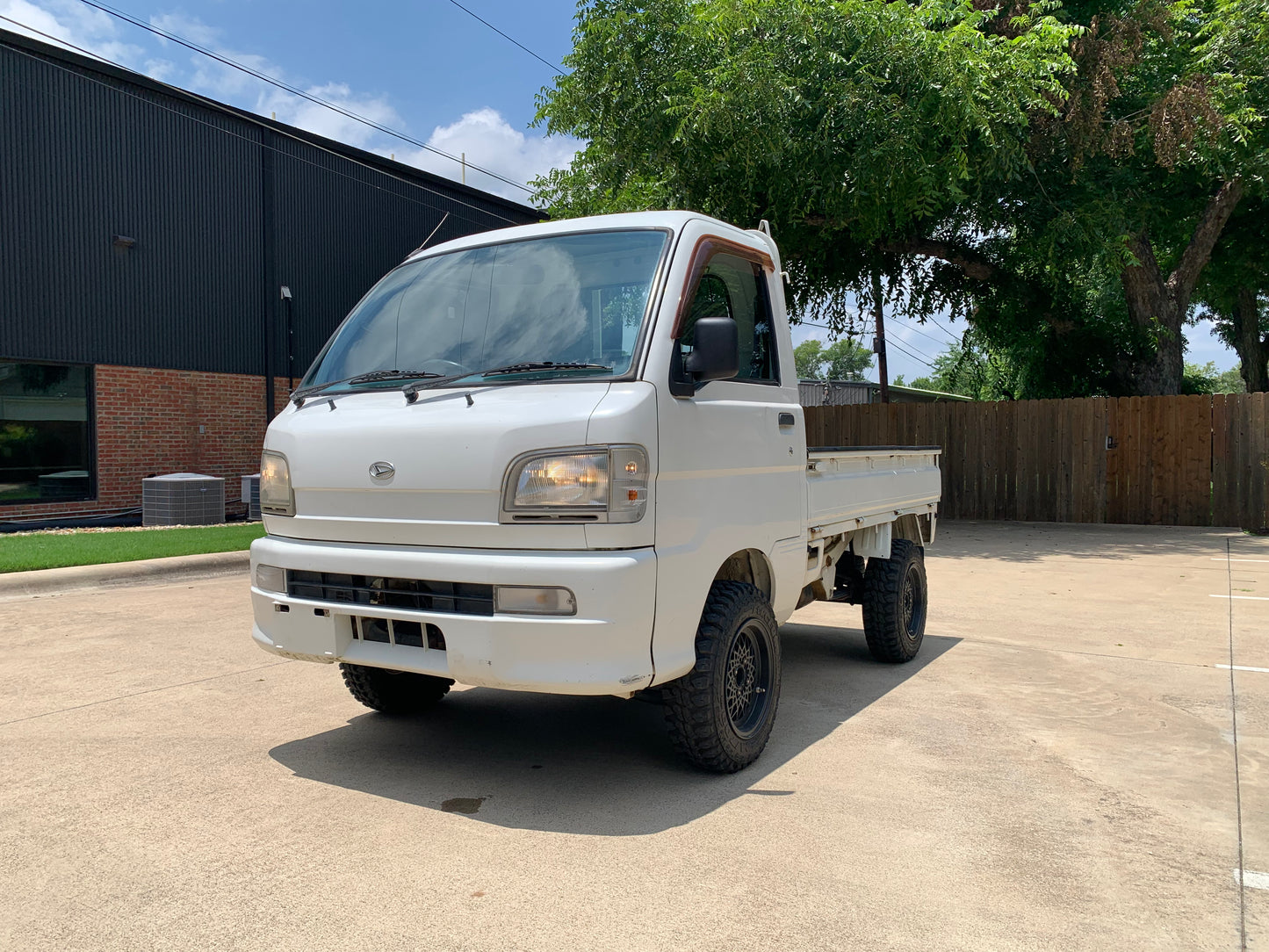 2000 Daihatsu Hijet, 4WD + AC, Automatic