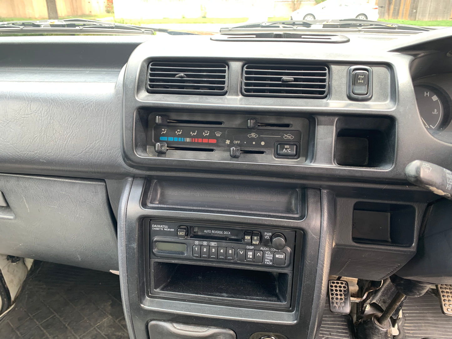 1999 Daihatsu Hijet, 4WD + AC