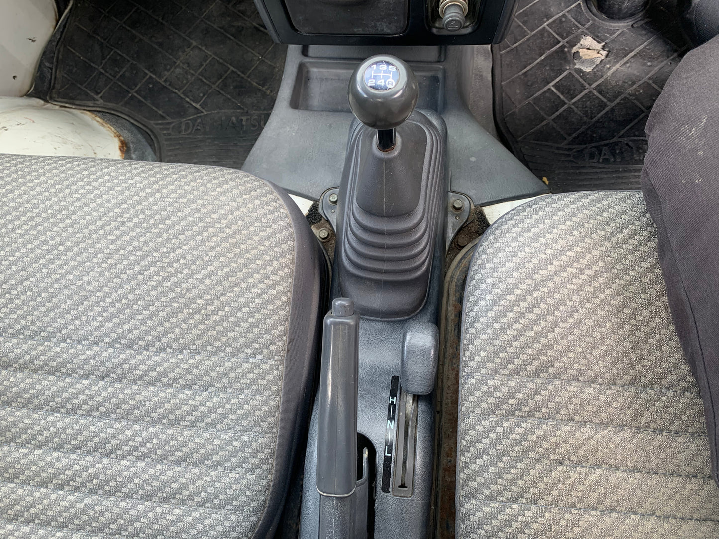 1999 Daihatsu Hijet, 4WD + AC