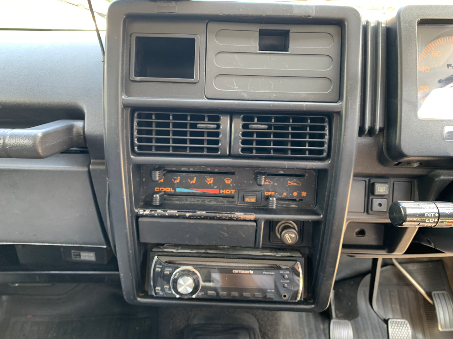 1990 Suzuki Jimny, 4WD + AC + Turbo