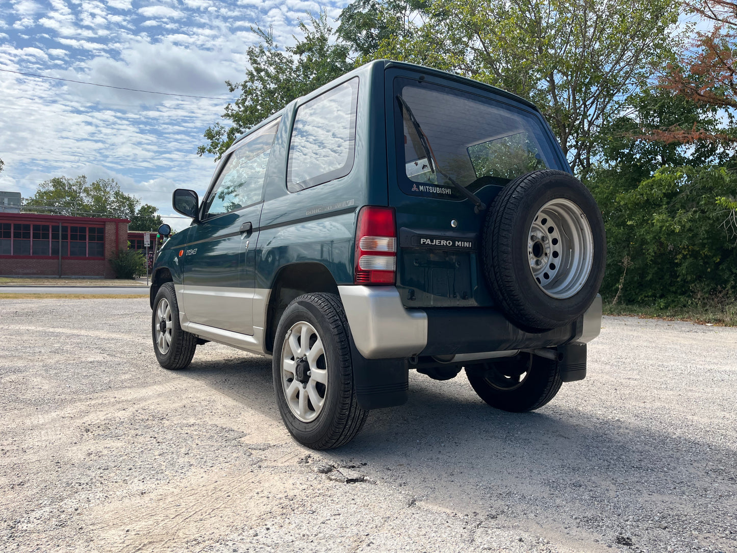 1995 Mitsubishi Pajero Mini, 4WD + AC