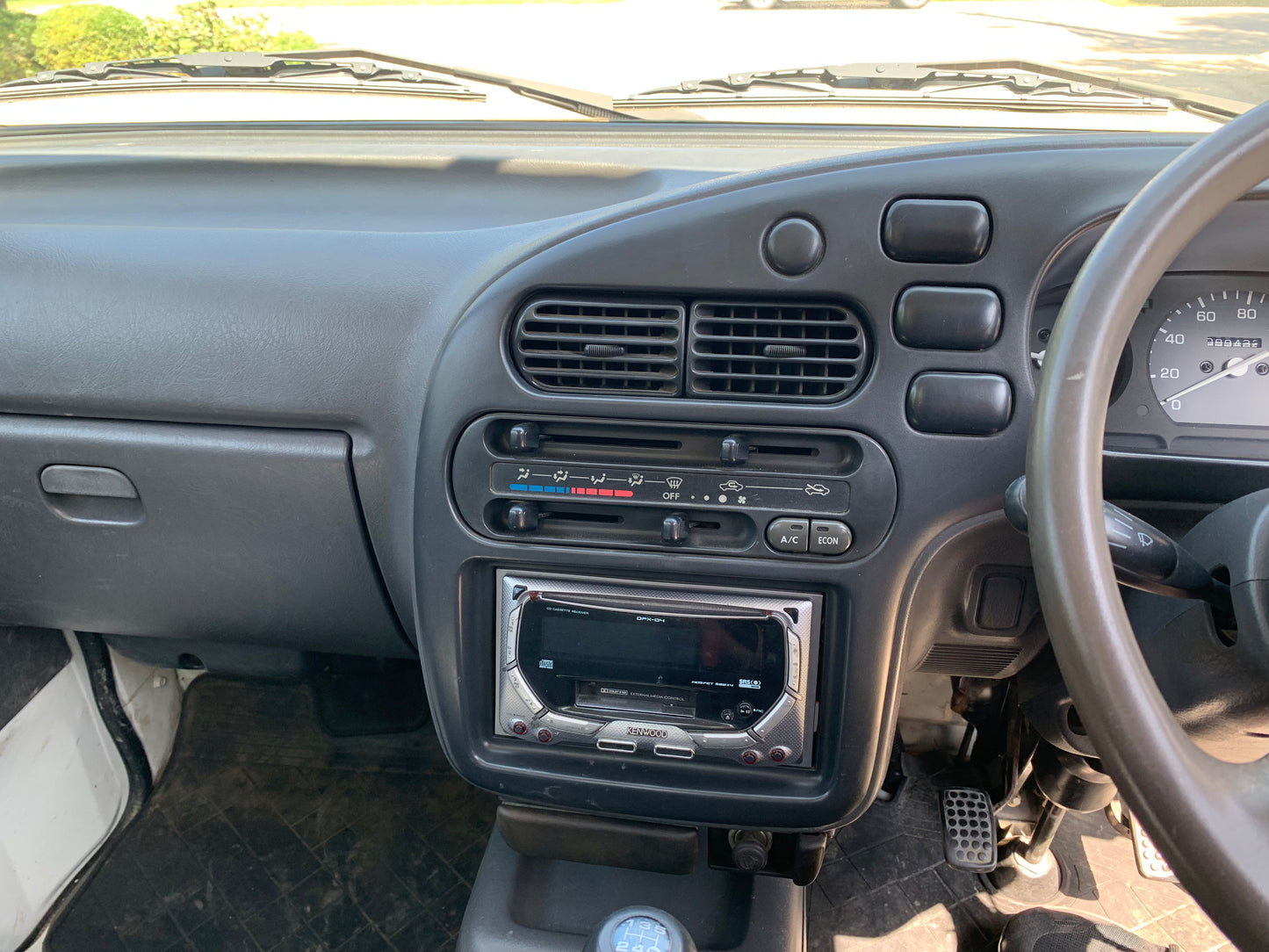 1997 Daihatsu Hijet IS, 2WD + AC + Body Kit