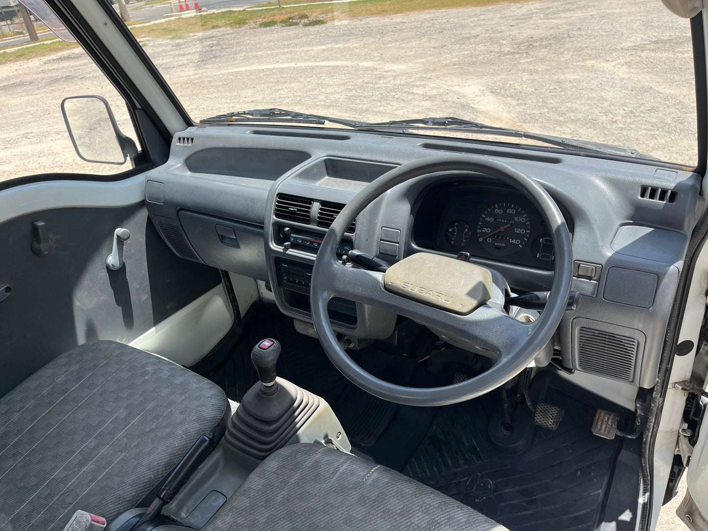 1995 Subaru Sambar Dump Truck, 4WD + AC