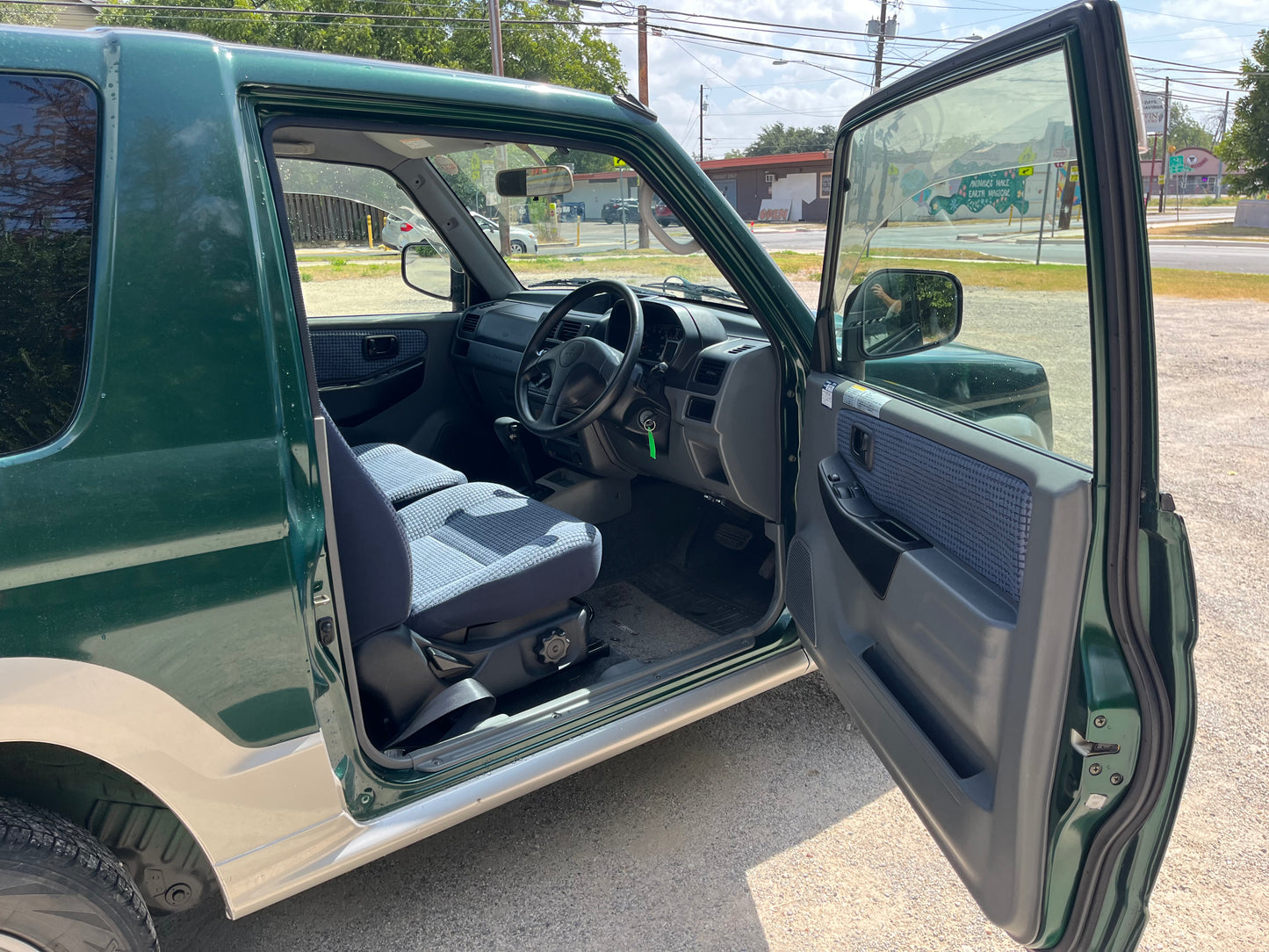 2001 Mitsubishi Pajero Mini, 4WD + AC, Automatic