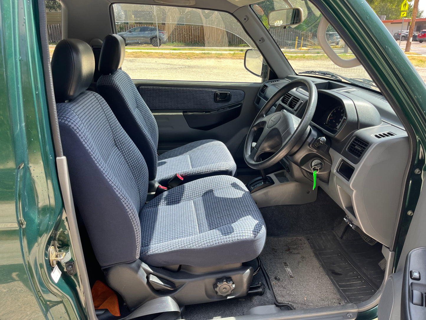 2001 Mitsubishi Pajero Mini, 4WD + AC, Automatic