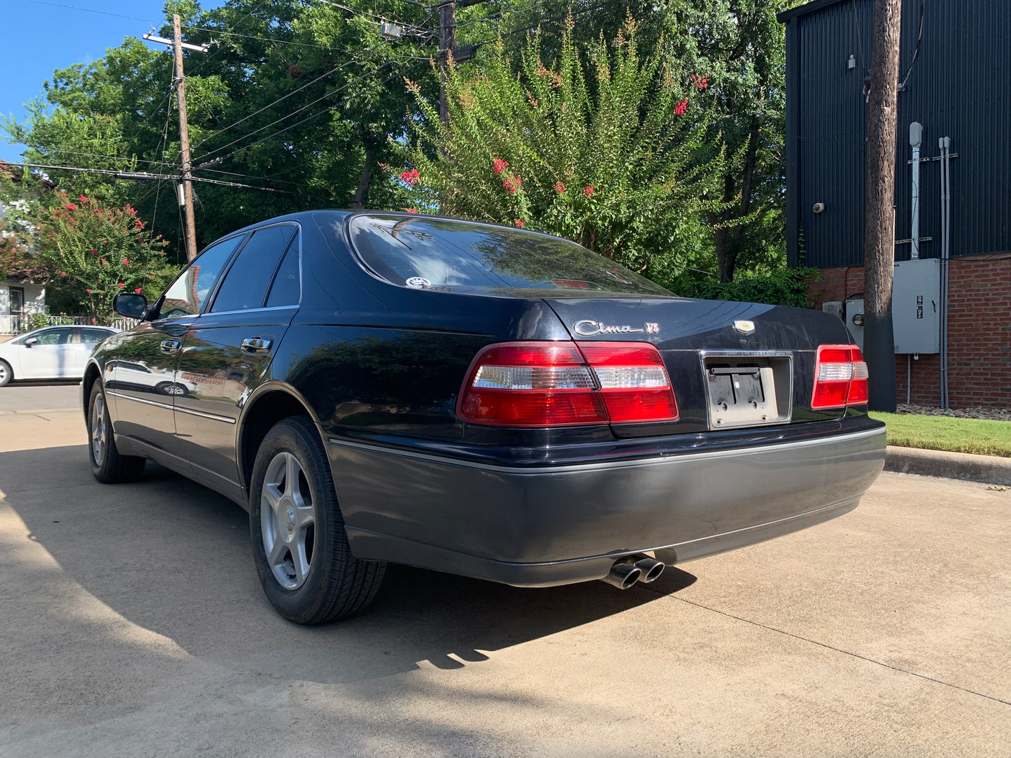 [JUST ARRIVED] Nissan Cima, 2WD + AC