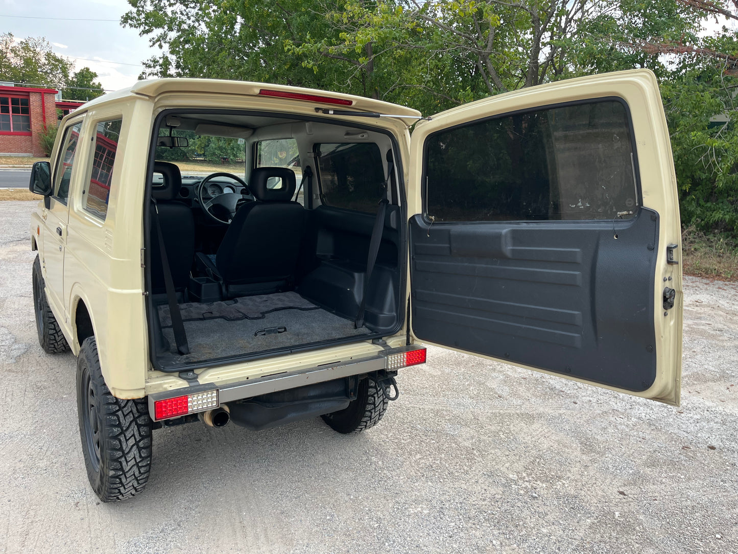 1997 Suzuki Jimny, 4WD + AC