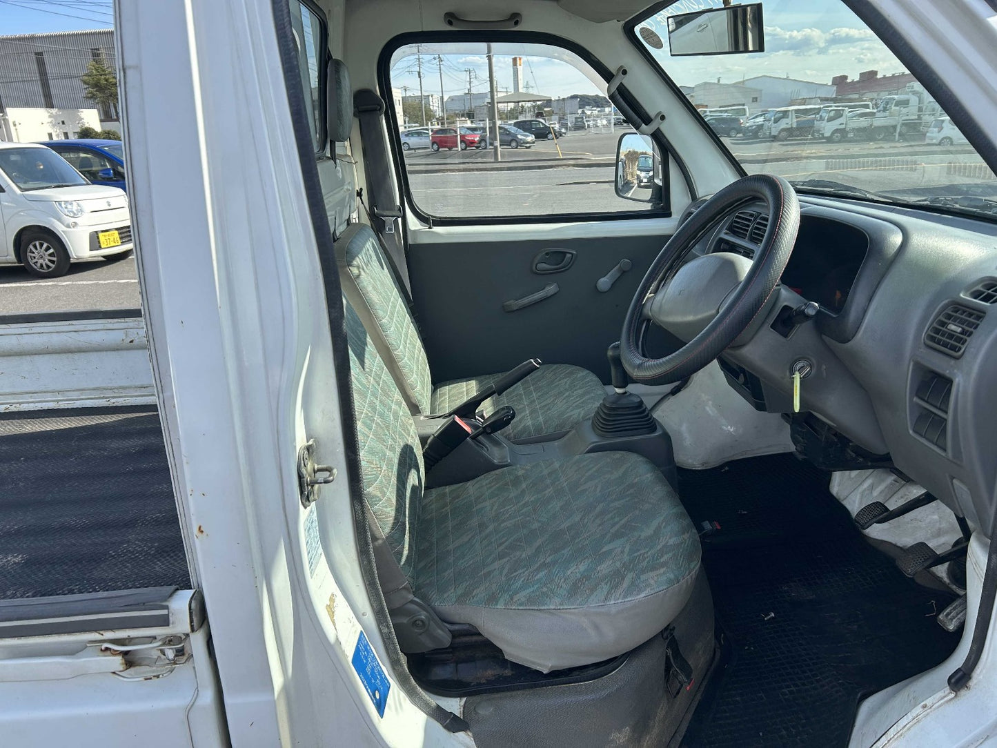 1999 Suzuki Carry, 4WD and AC