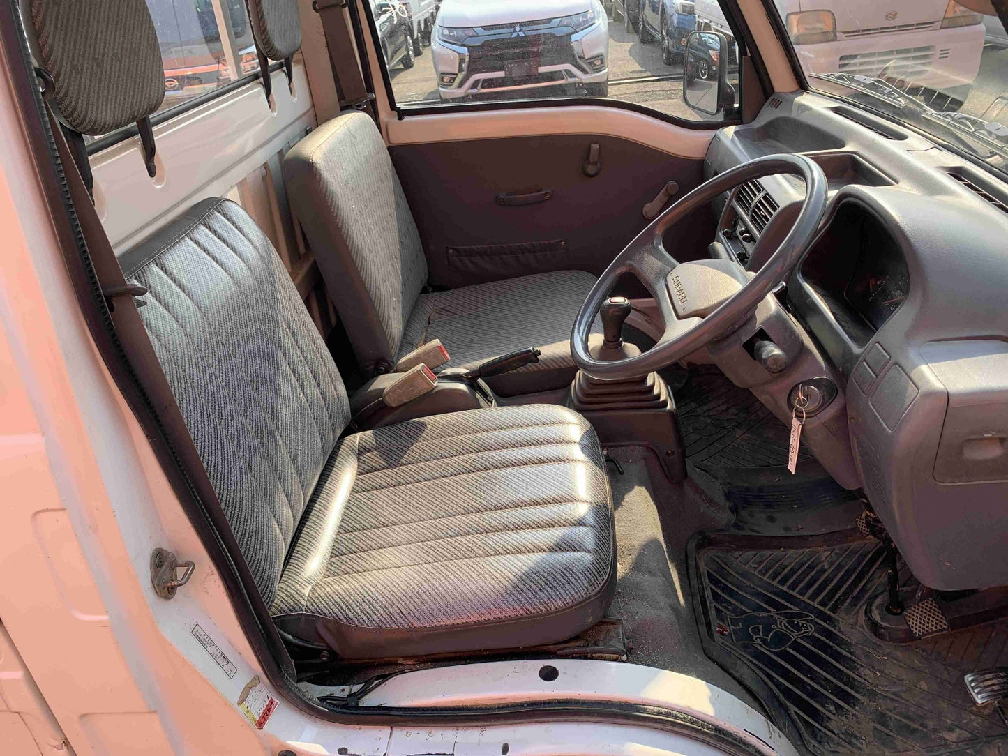 1993 Subaru Sambar, 4WD and AC