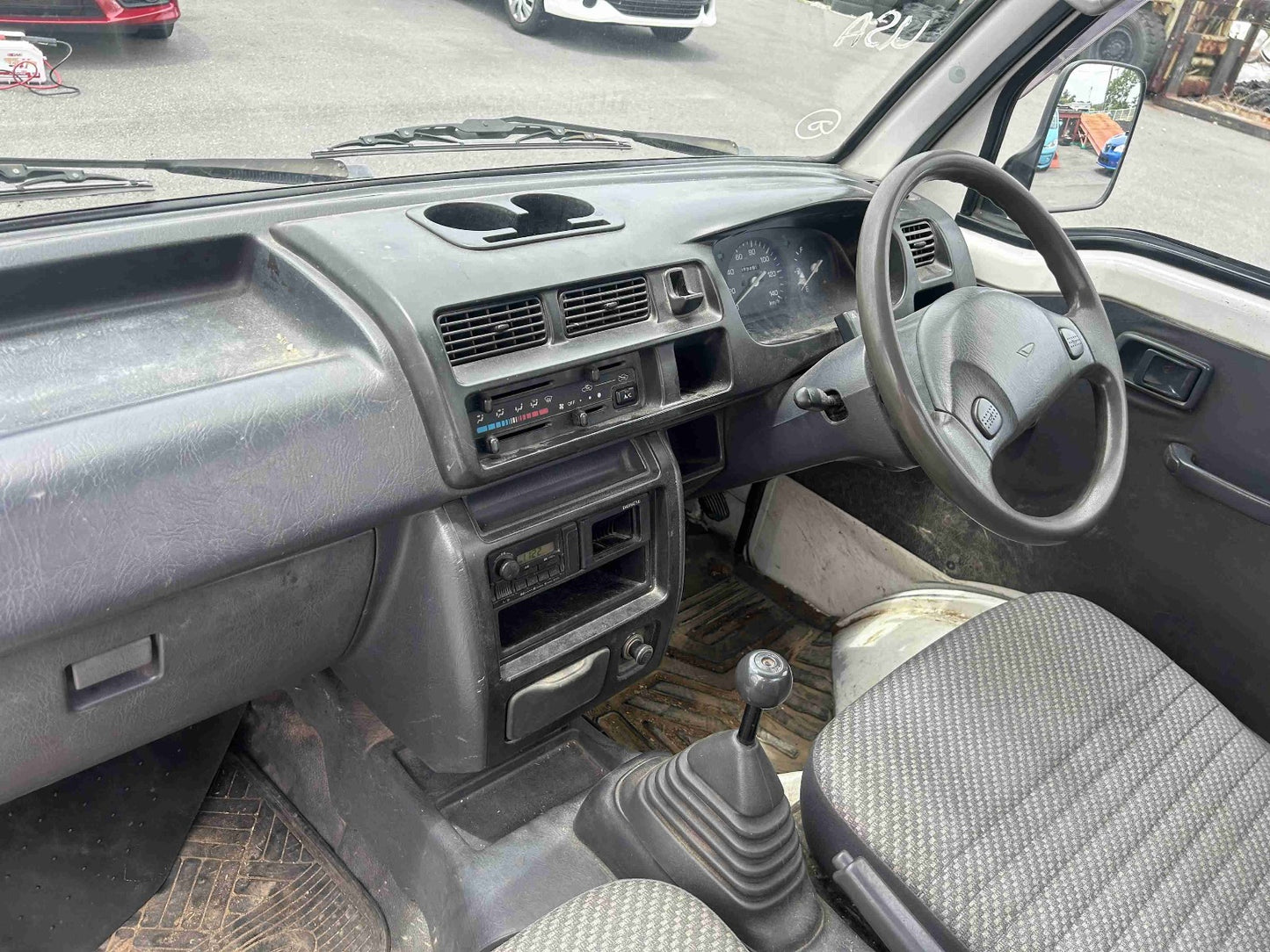 1999 Daihatsu Hijet, 2WD and AC