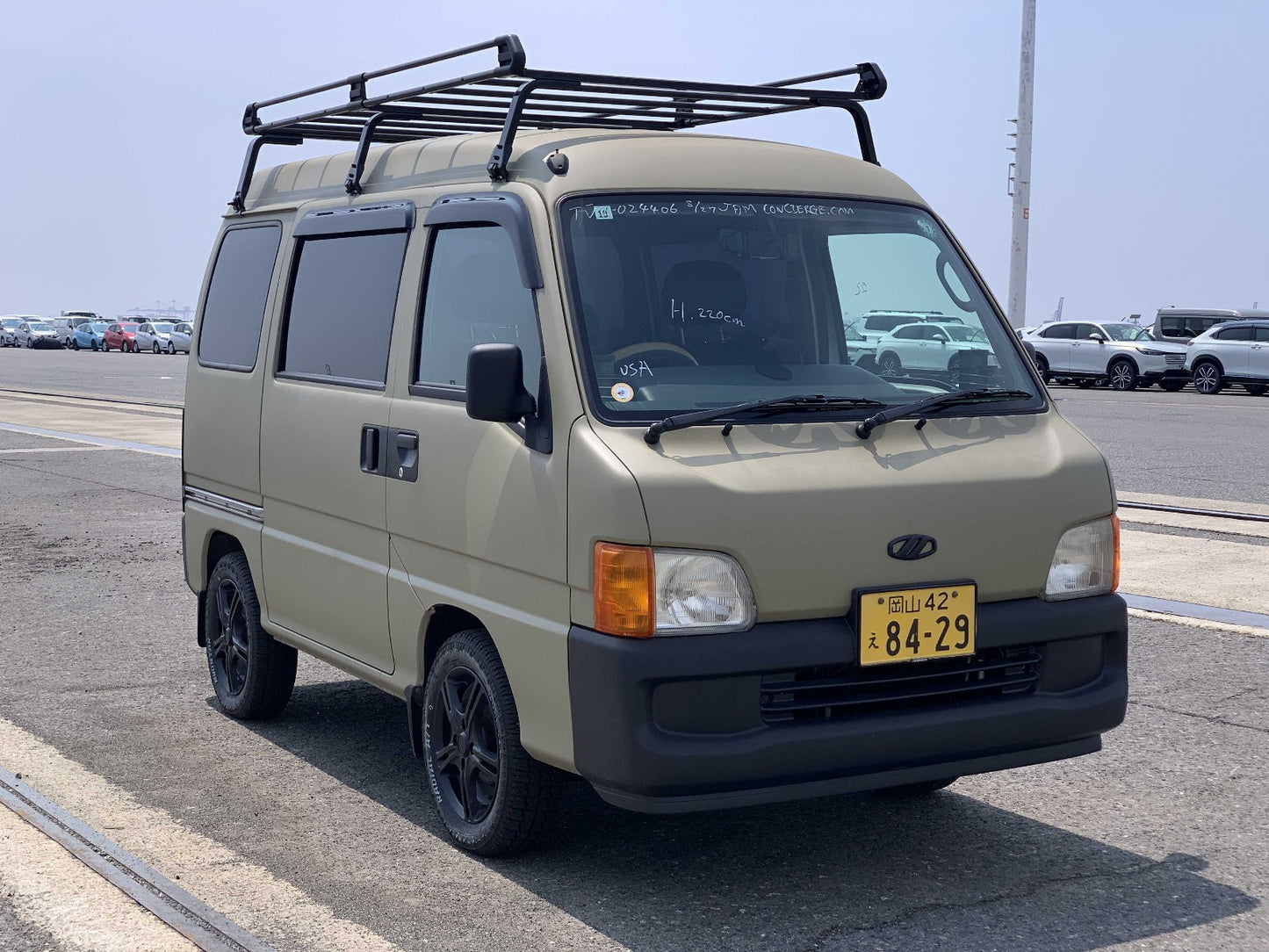 [COMING SOON] 2000 Subaru Dias, 4WD and AC + Custom Roof Rack