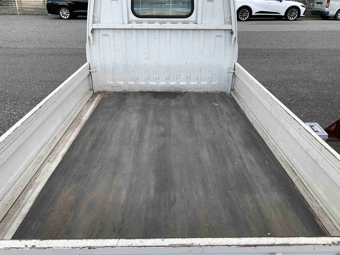 1998 Mitsubishi Minicab, 2WD + AC