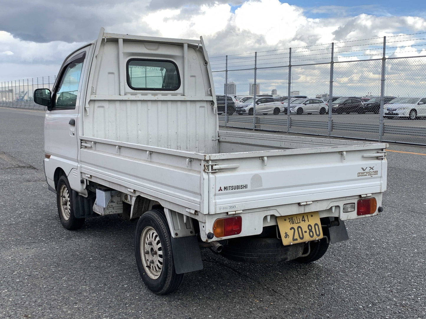 1998 Mitsubishi Minicab, 2WD + AC