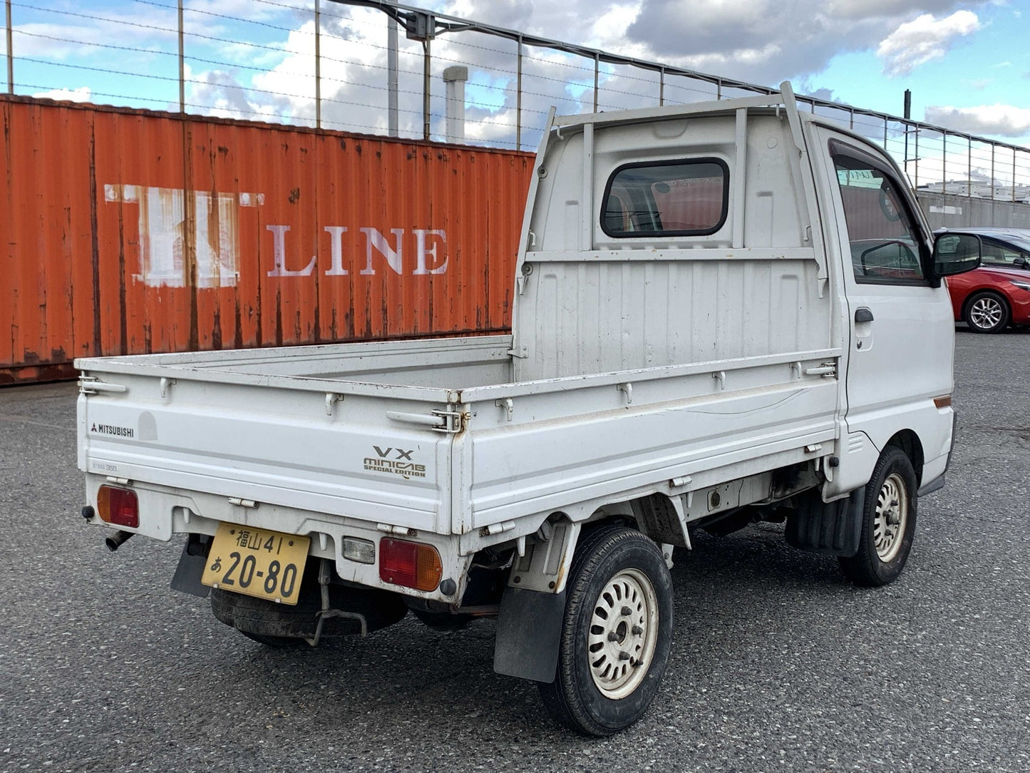 1998 Mitsubishi Minicab, 2WD + AC