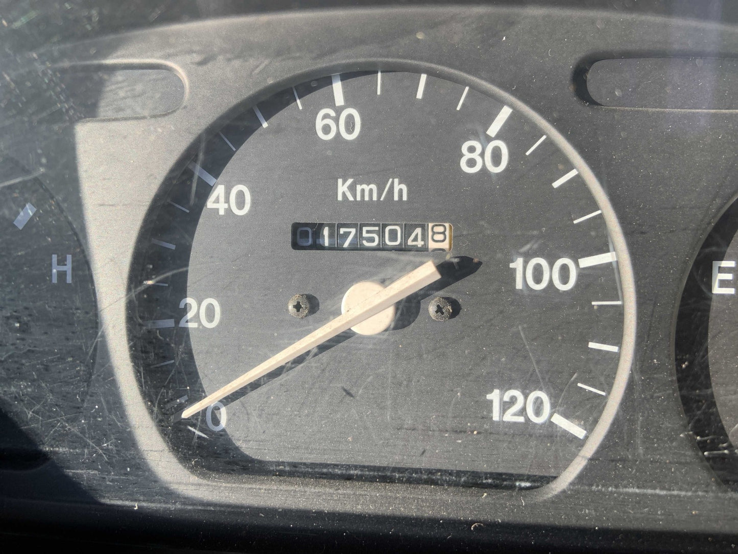 1993 Suzuki Carry, 2WD + Low Miles