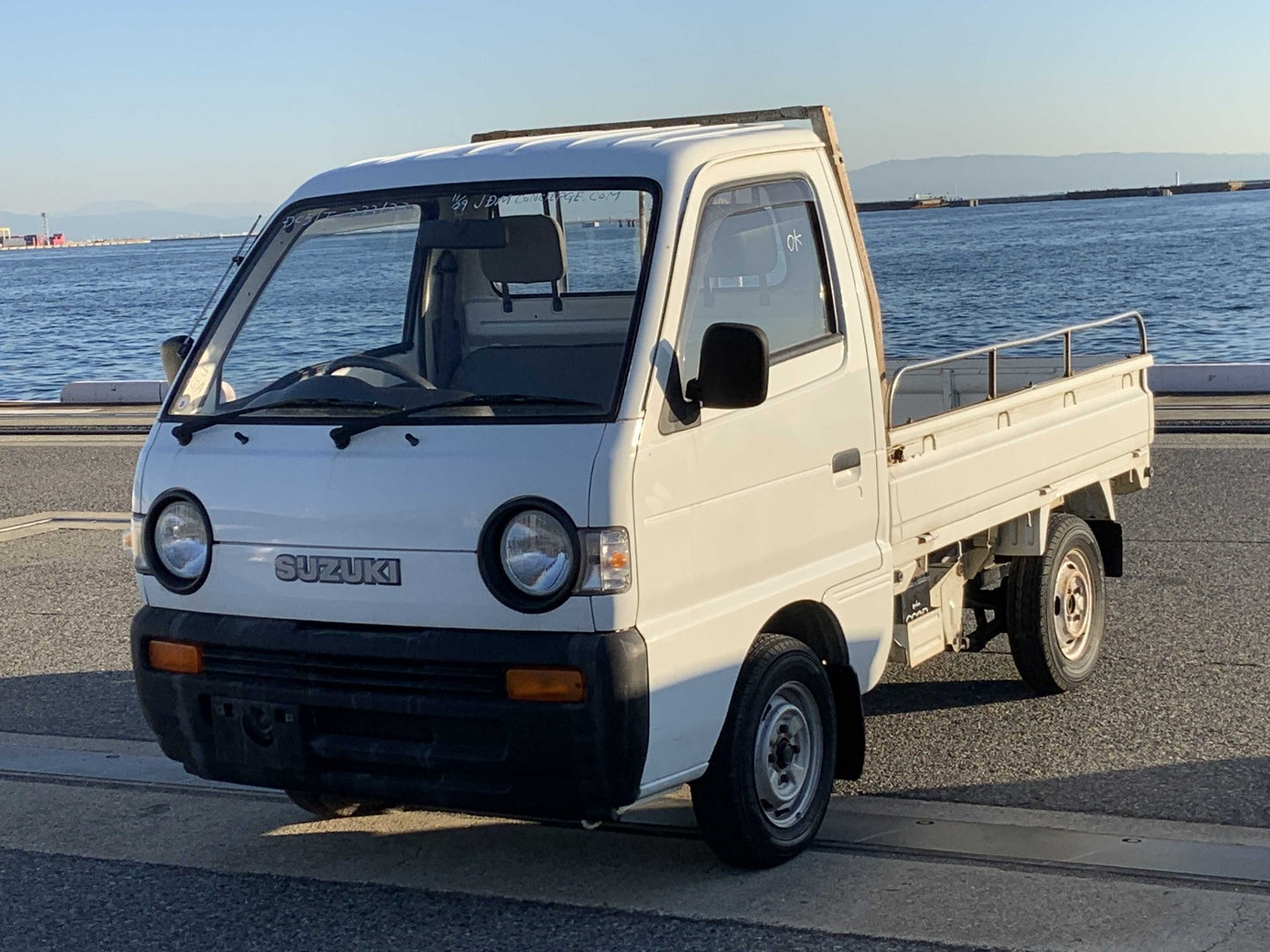 1993 Suzuki Carry, 2WD + Low Miles