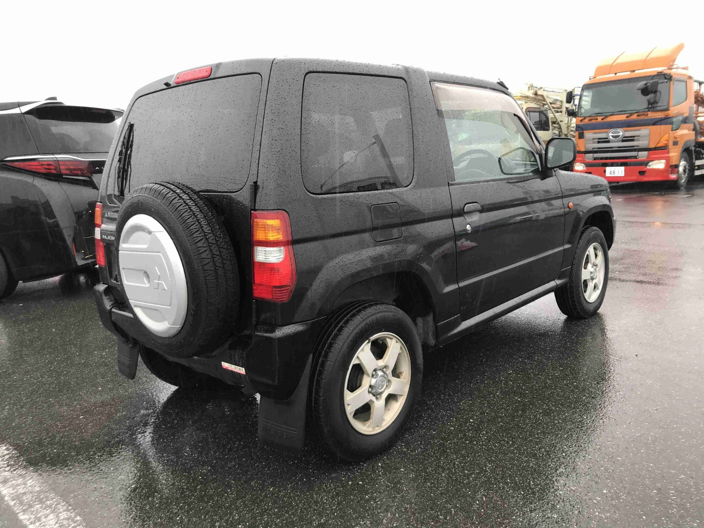 2000 Mitsubishi Pajero Mini, 4WD and AC + Automatic