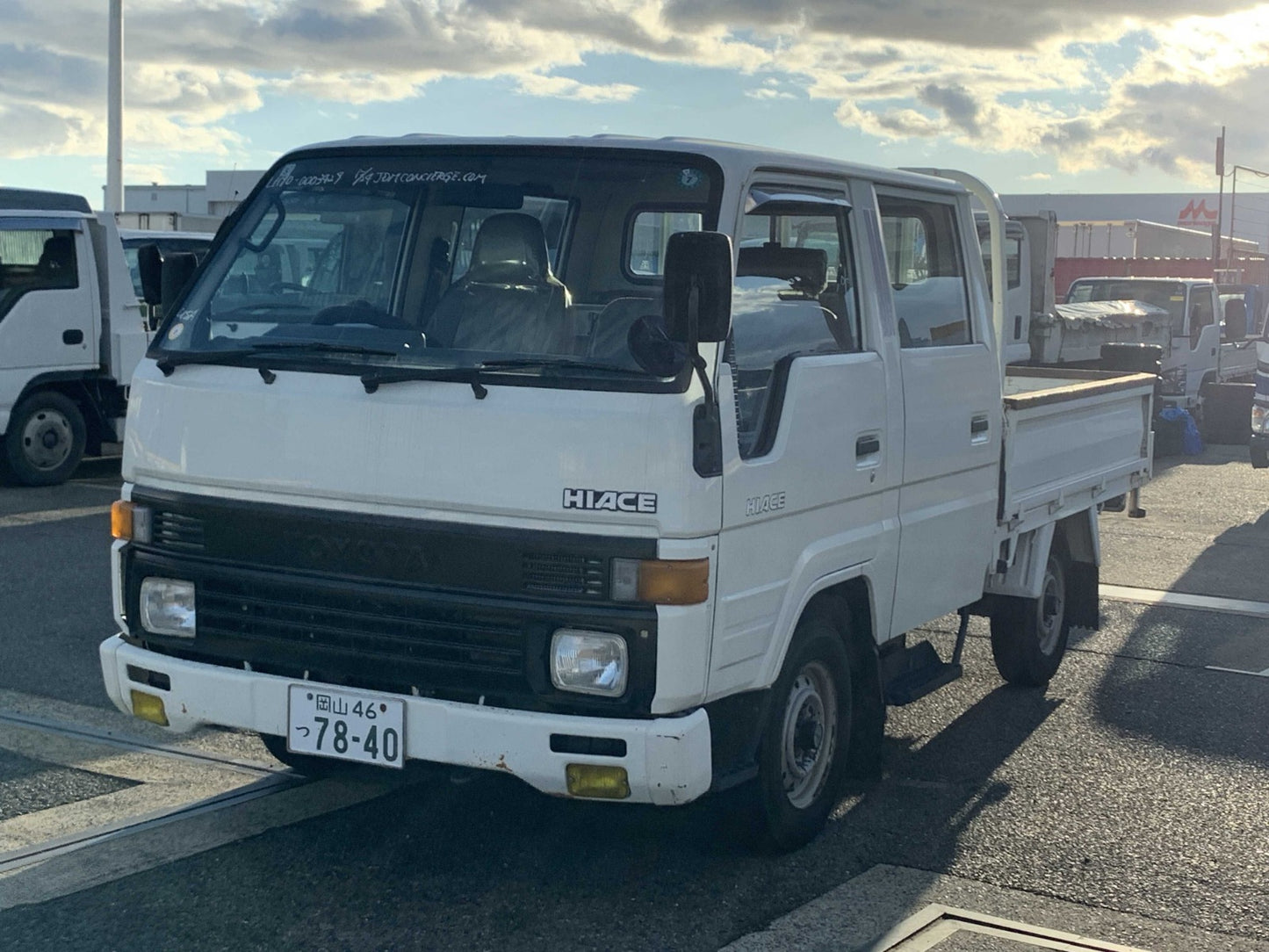 1992 Toyota HiAce, Double Cab, 2WD + AC