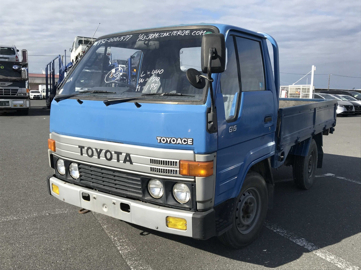 1987 Toyota Toyoace, 2WD + AC