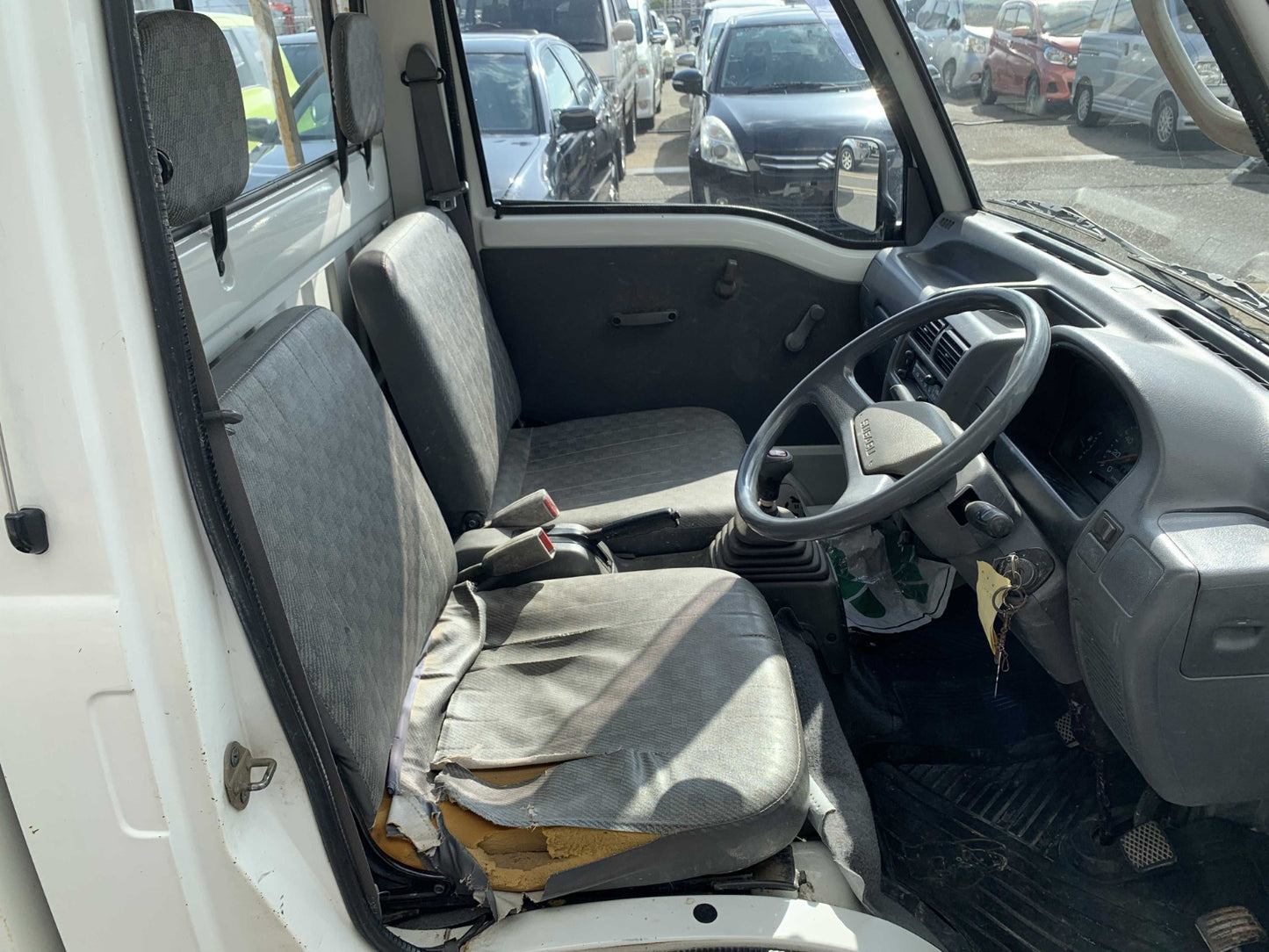 [JUST LANDED] 1995 Subaru Sambar Dump Truck, 4WD + AC